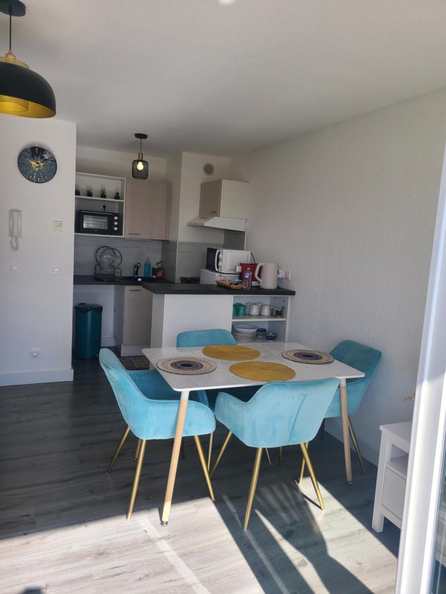 Joli T2 Proche Gare Avec Vue Apartment Annemasse Ngoại thất bức ảnh