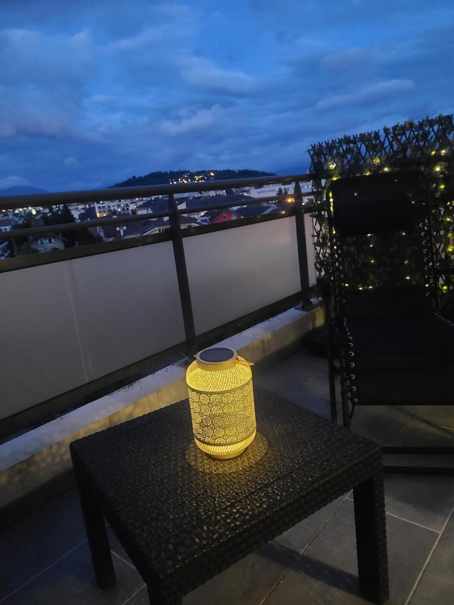 Joli T2 Proche Gare Avec Vue Apartment Annemasse Ngoại thất bức ảnh
